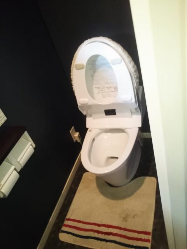 トイレ内装 工事前