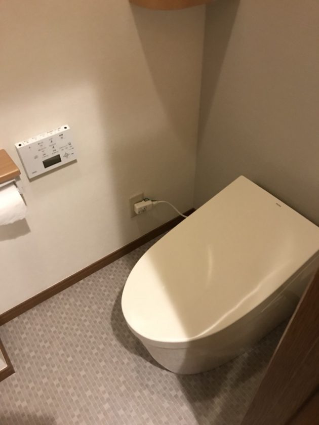 工事後 タンクレストイレ